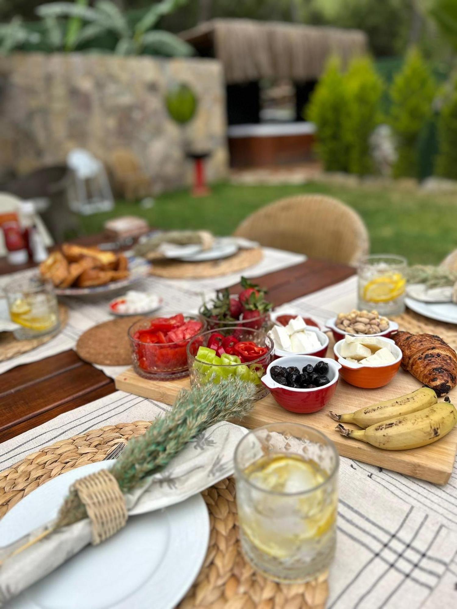 Metavilla Kemer Rom bilde